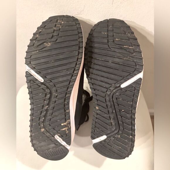 PUMA Women's Softfoam PC Runner Sneakers - Picture 6 of 6